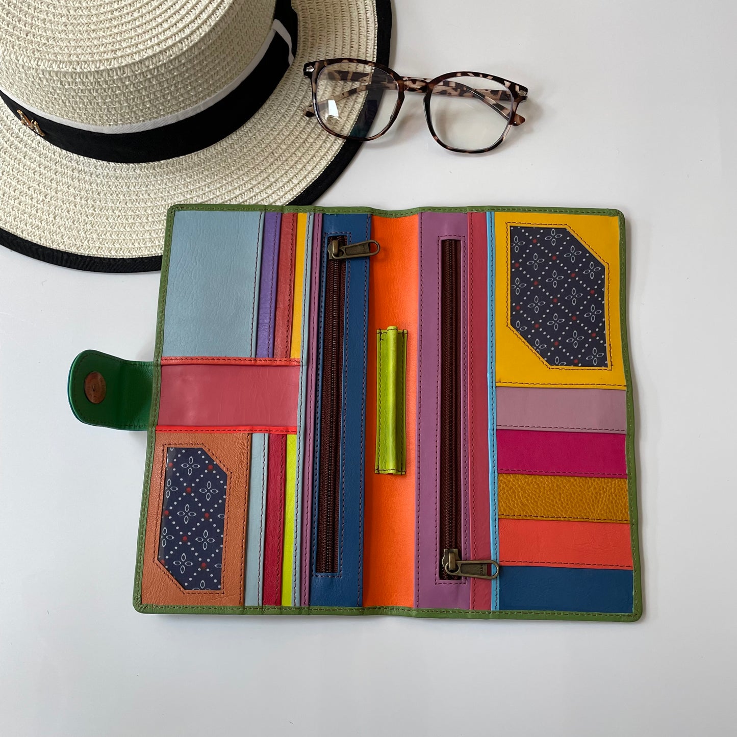 OUTLET Nephele Eve Organiser