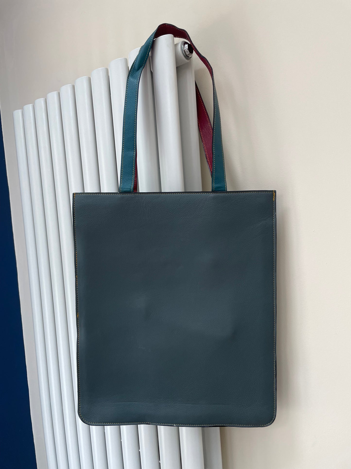 OUTLET Nephele Ida