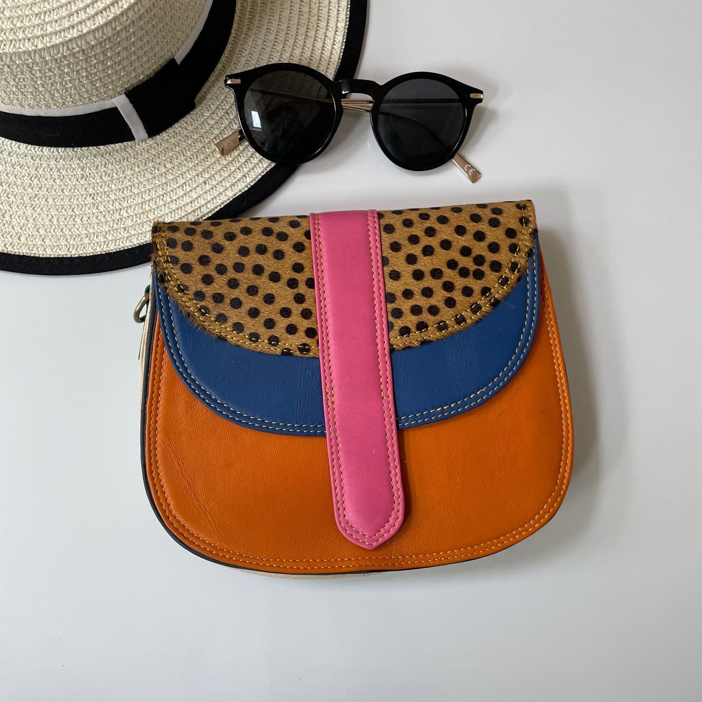 OUTLET Nephele Cecile