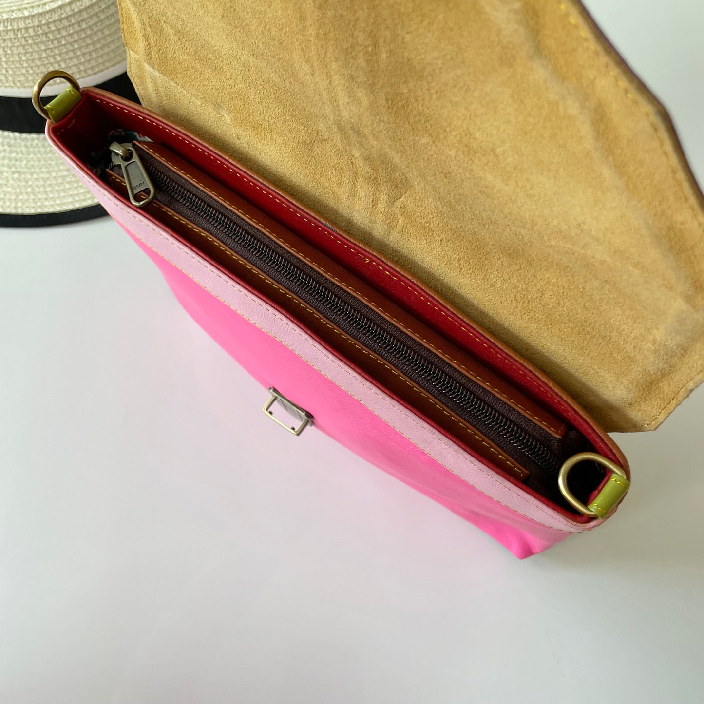 OUTLET Nephele Hattie
