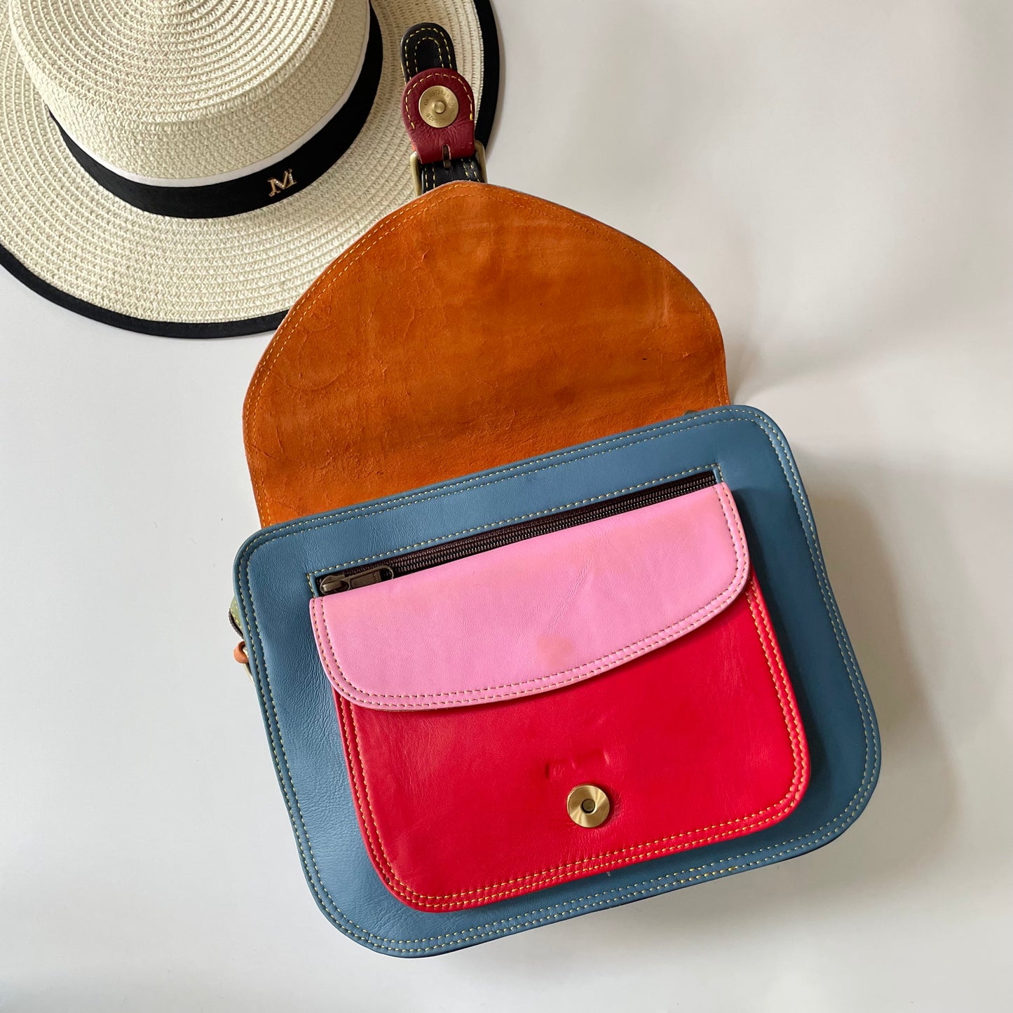 OUTLET Nephele Libby