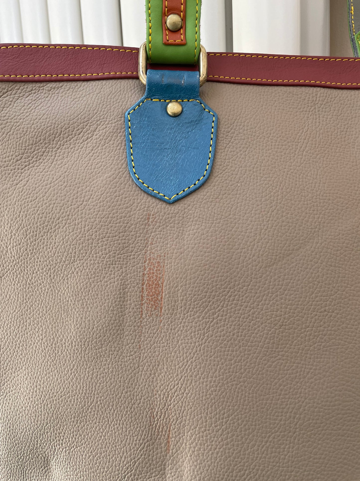 OUTLET Nephele Layla