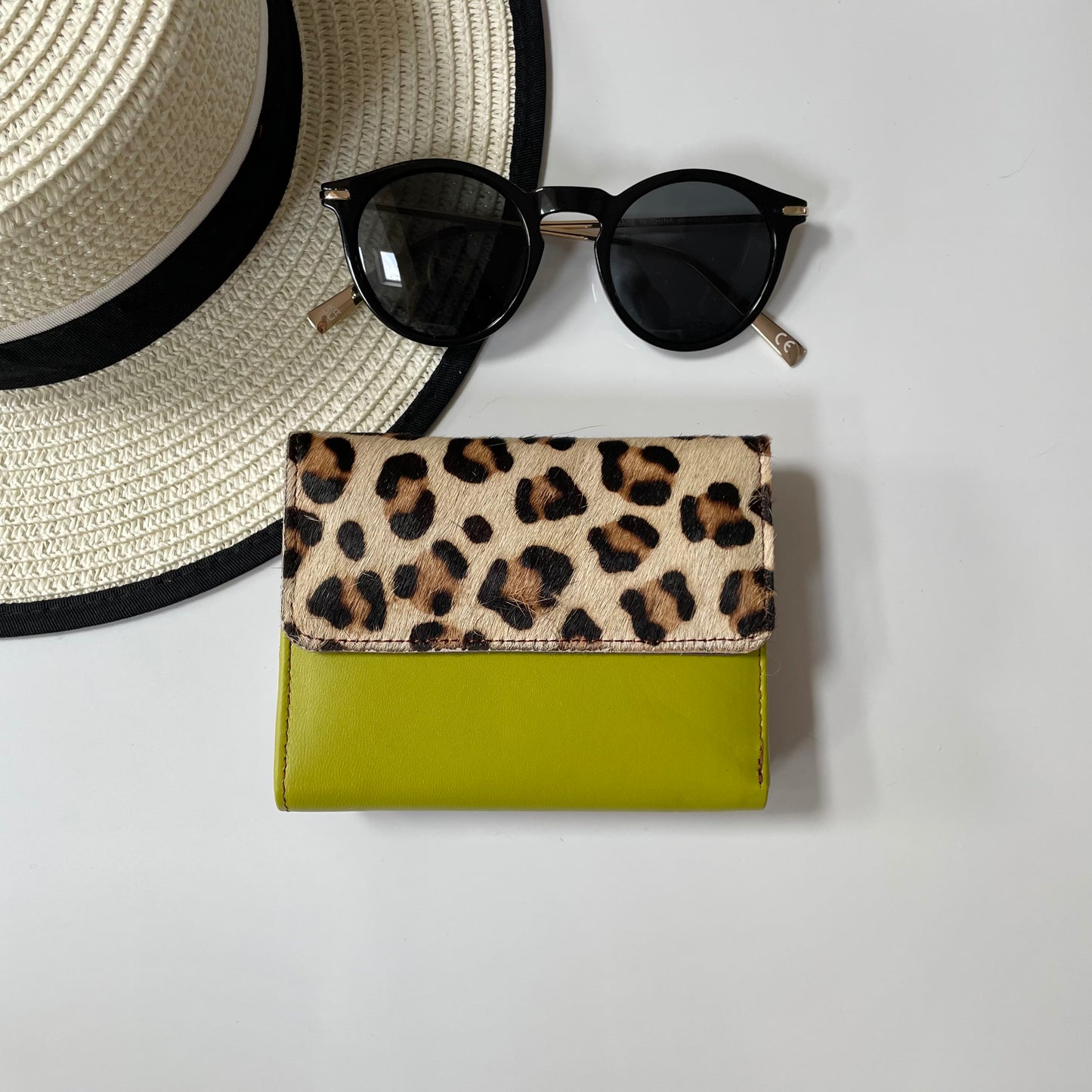 NEW Nephele Abigail Purse
