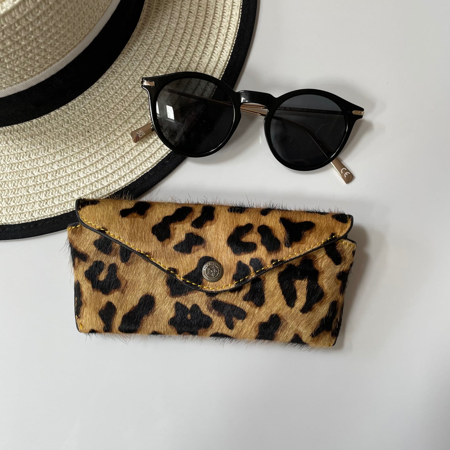 NEW Nephele Daphne Glasses Case