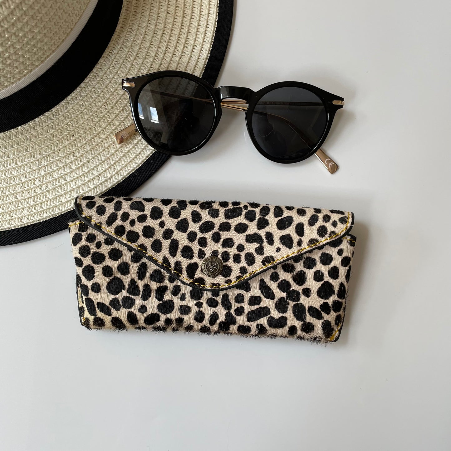 NEW Nephele Daphne Glasses Case