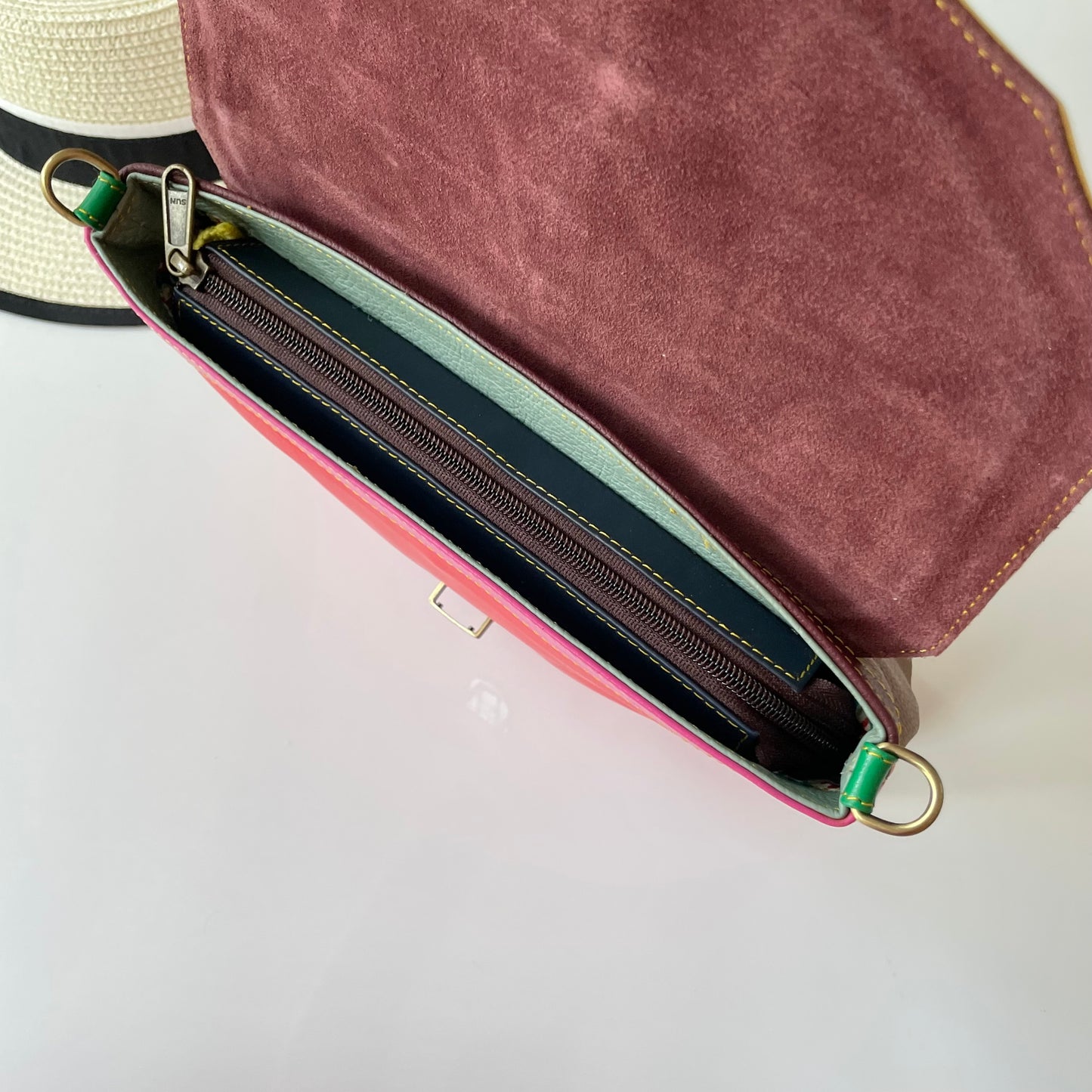 OUTLET Nephele Hattie