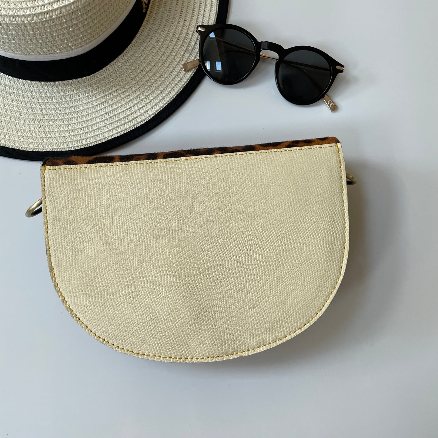 OUTLET Nephele Claire