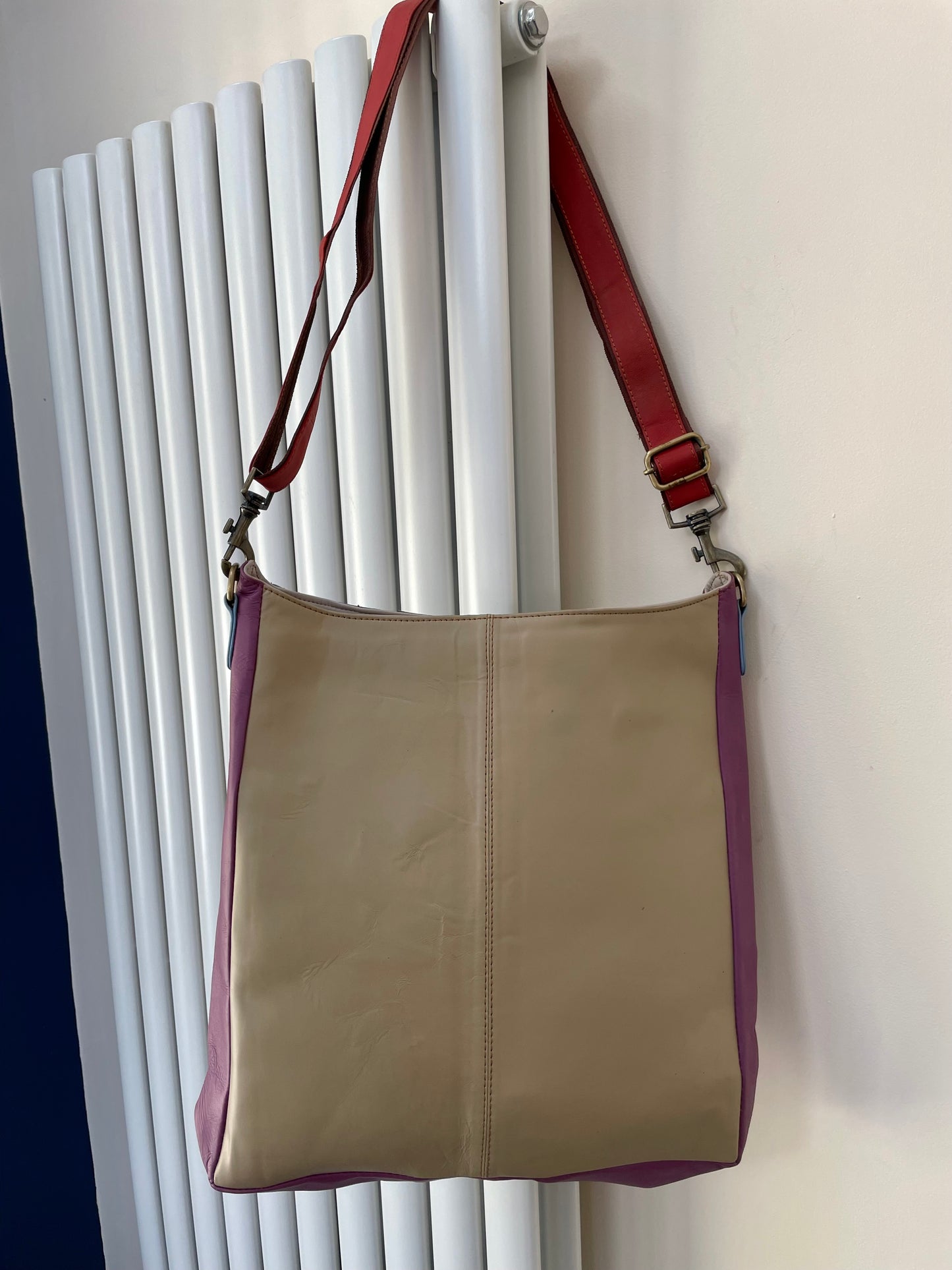 OUTLET Nephele Joy