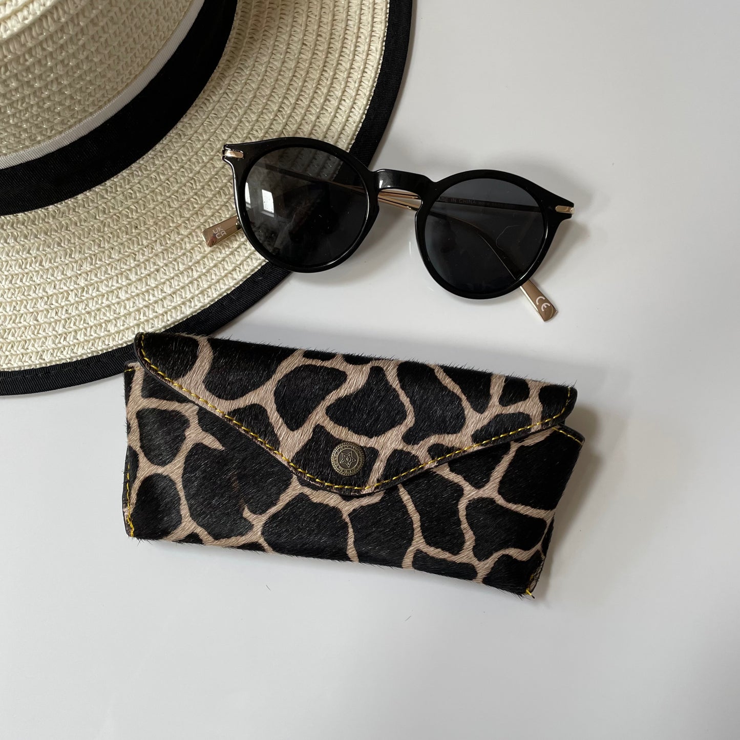 NEW Nephele Daphne Glasses Case