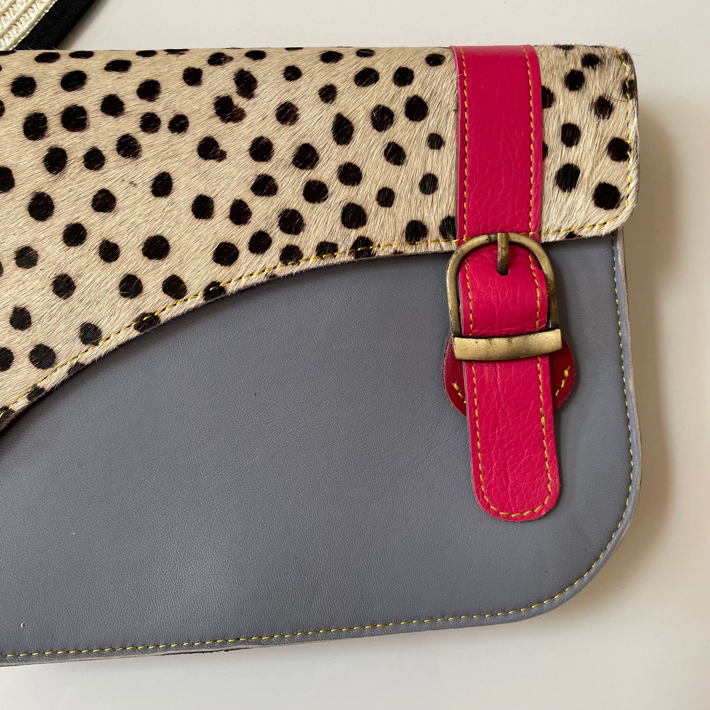OUTLET Nephele Grace