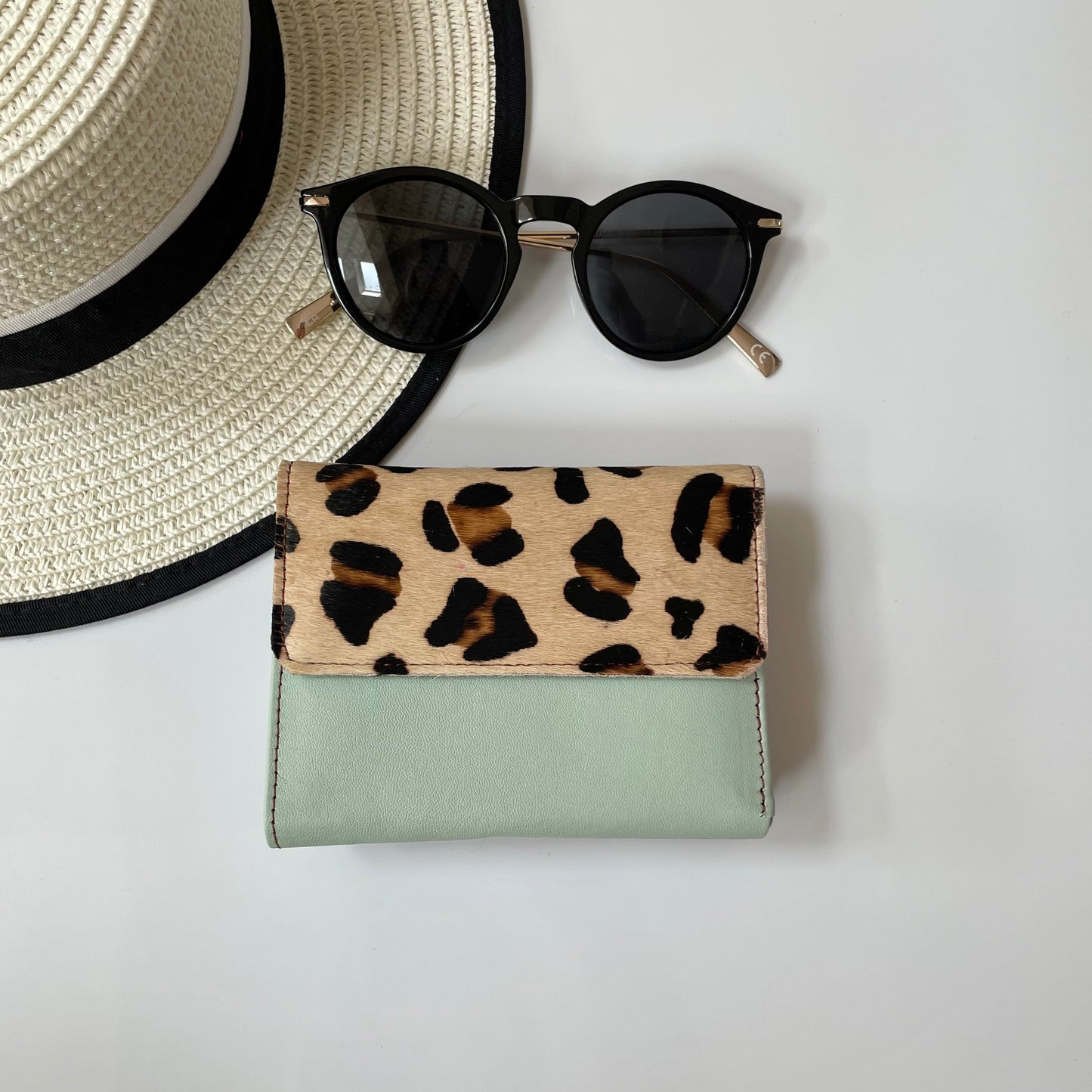 NEW Nephele Abigail Purse