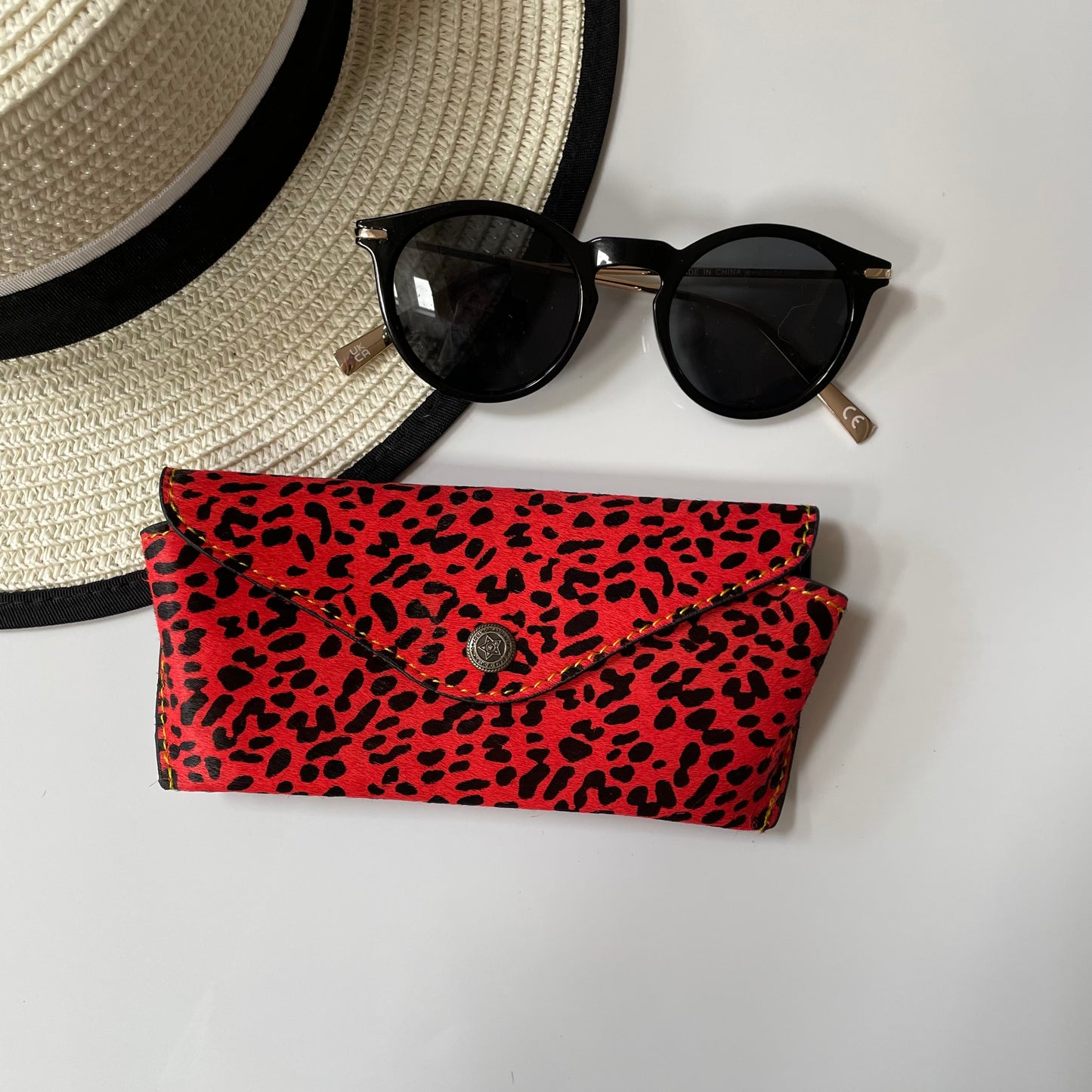 NEW Nephele Daphne Glasses Case