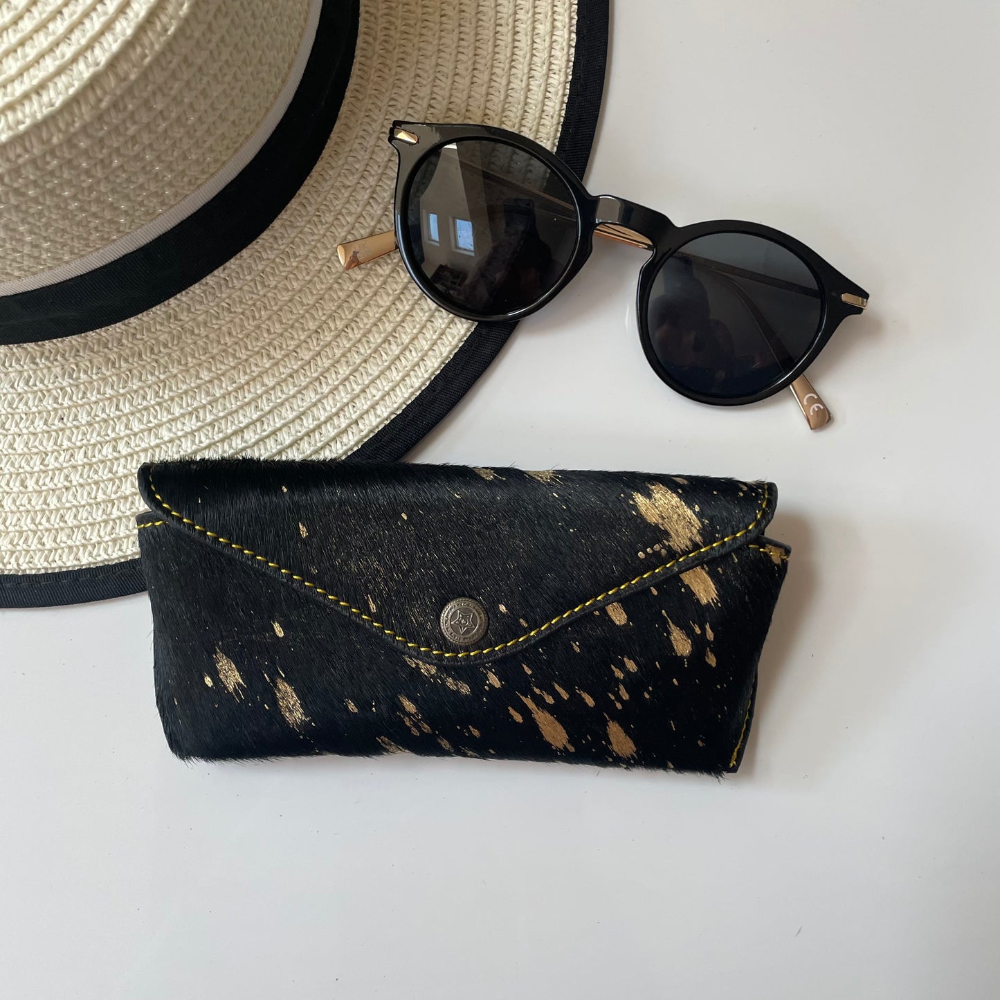 NEW Nephele Daphne Glasses Case