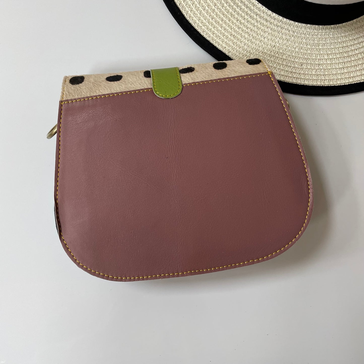 OUTLET Nephele Agnes