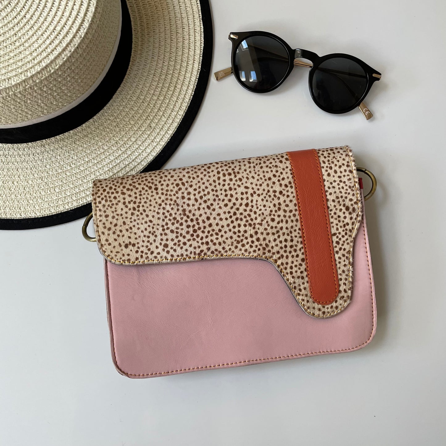OUTLET Nephele Edna