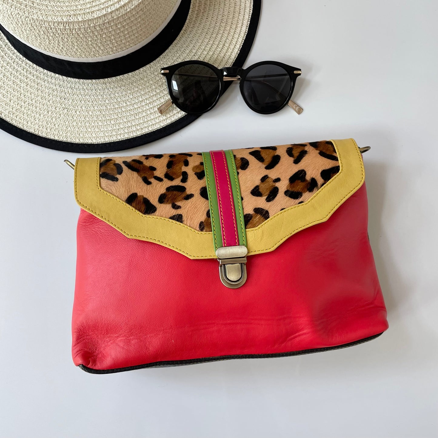 OUTLET Nephele Hattie