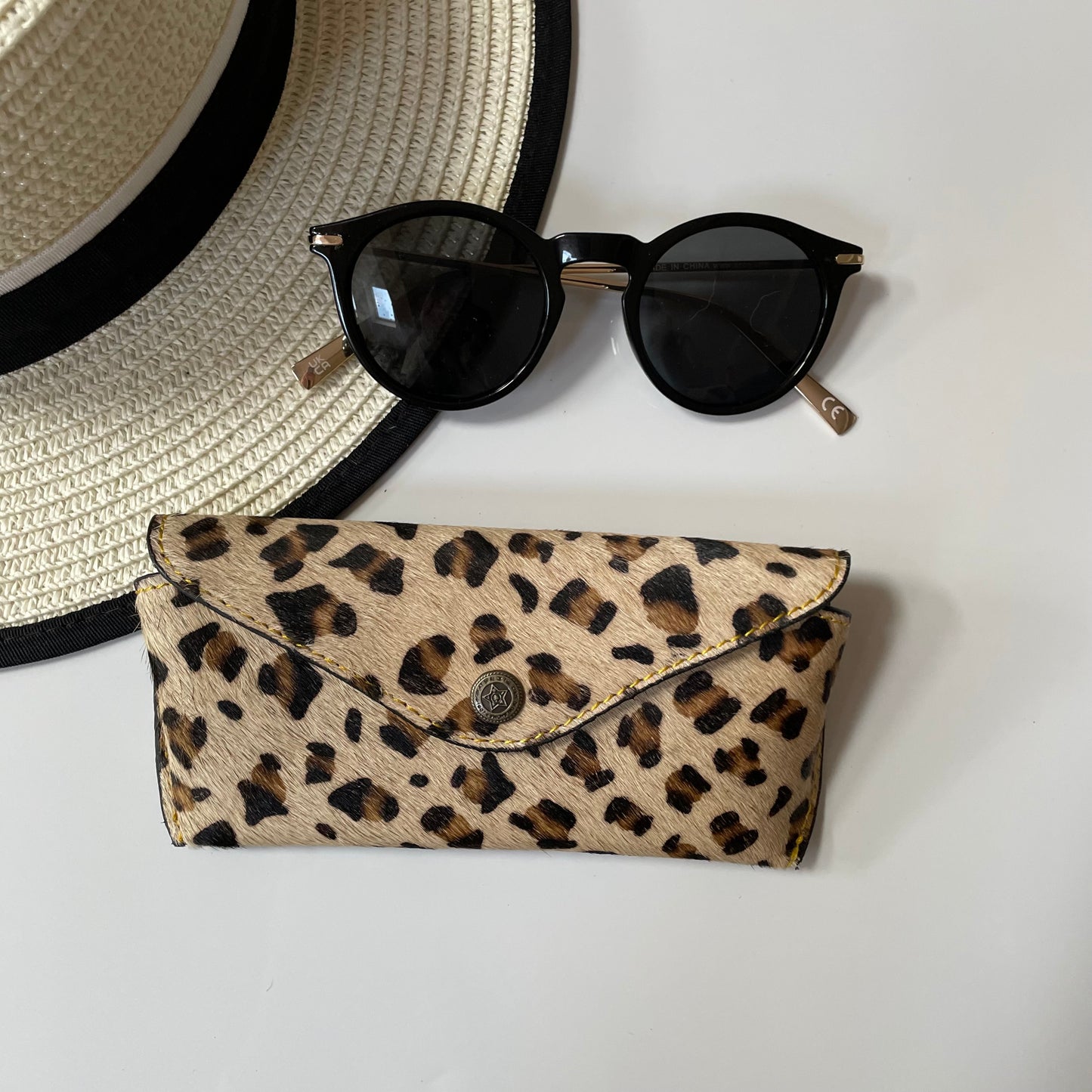 NEW Nephele Daphne Glasses Case