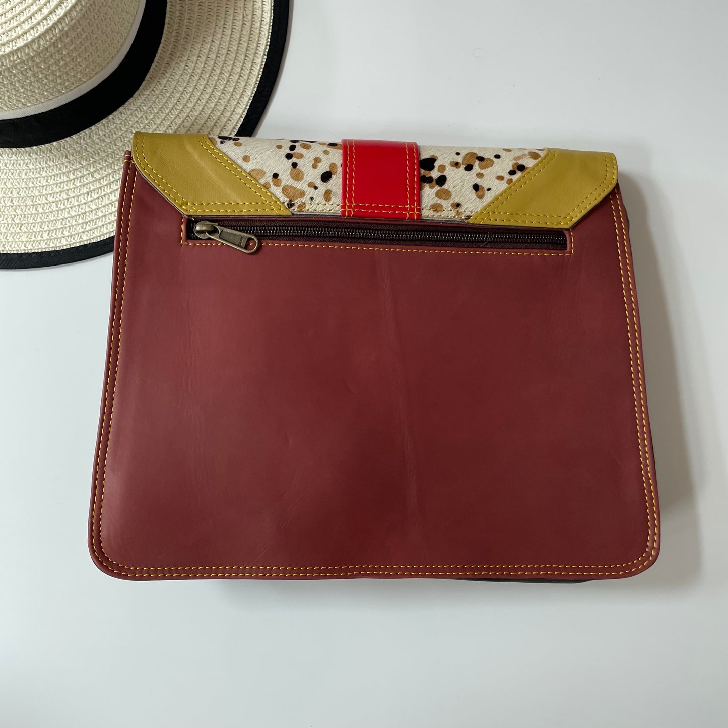 OUTLET Nephele Carli