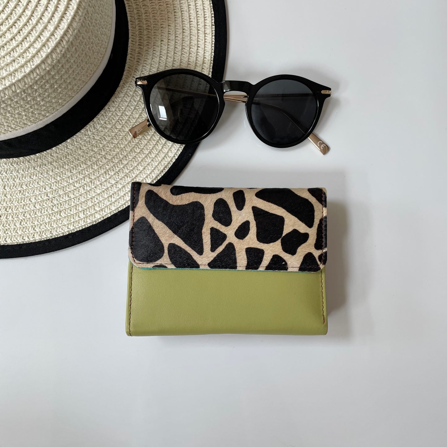 NEW Nephele Abigail Purse