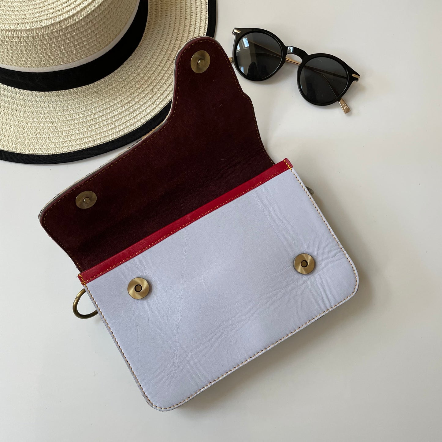 OUTLET Nephele Edna
