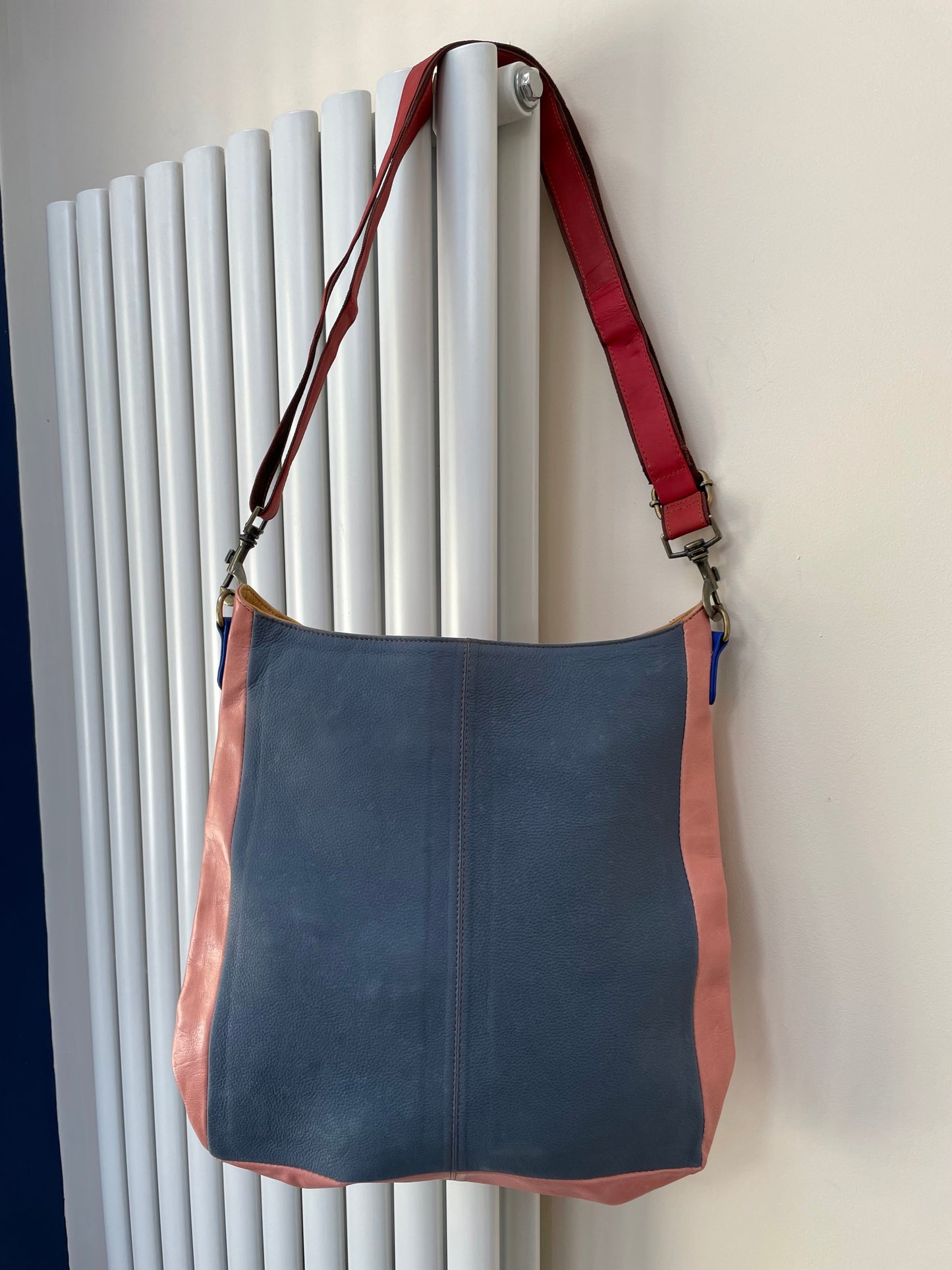 OUTLET Nephele Joy