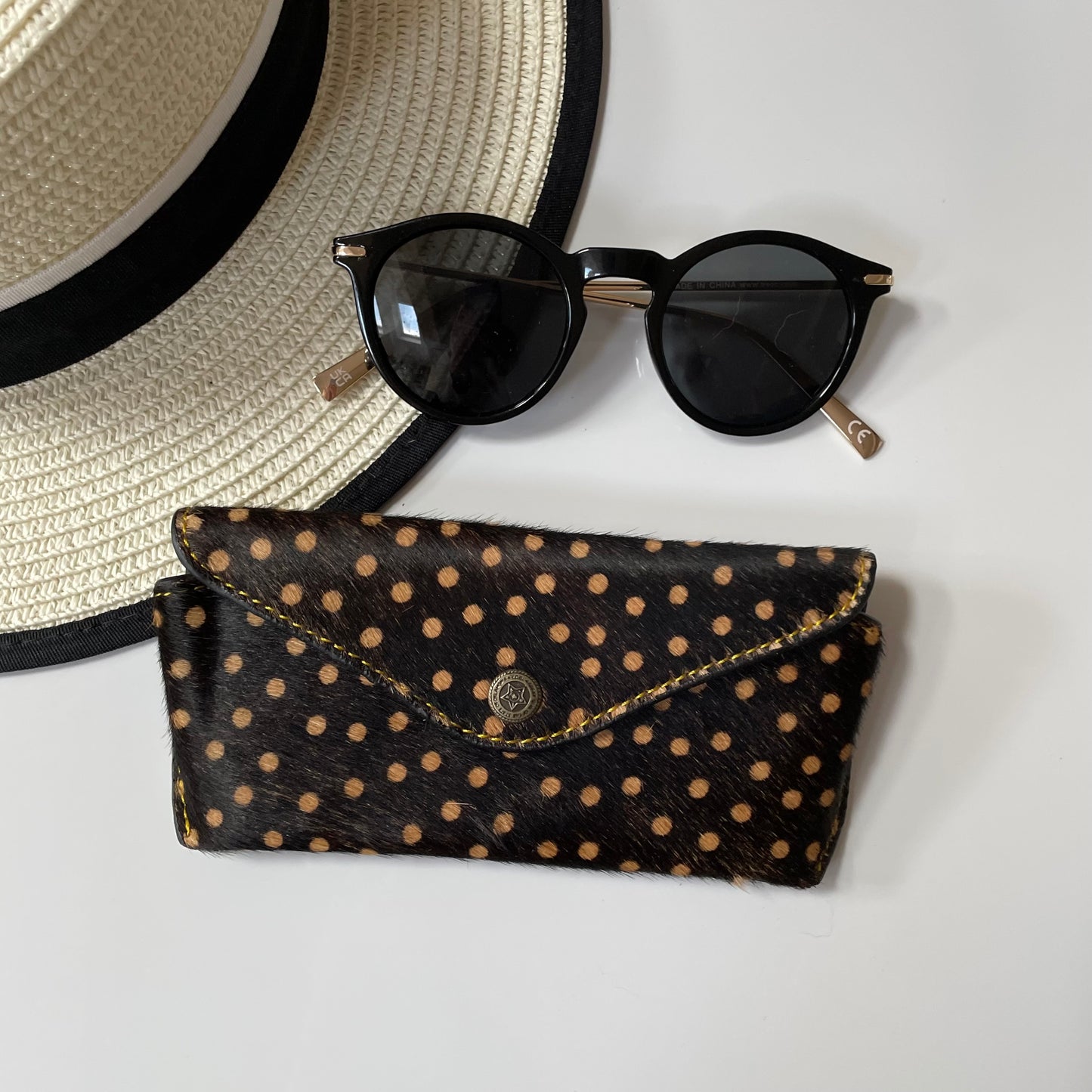 NEW Nephele Daphne Glasses Case