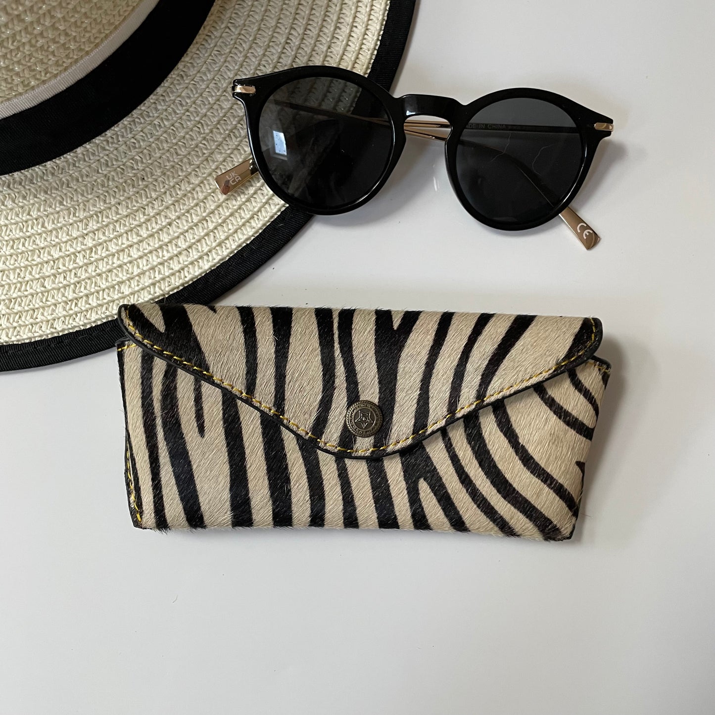 NEW Nephele Daphne Glasses Case