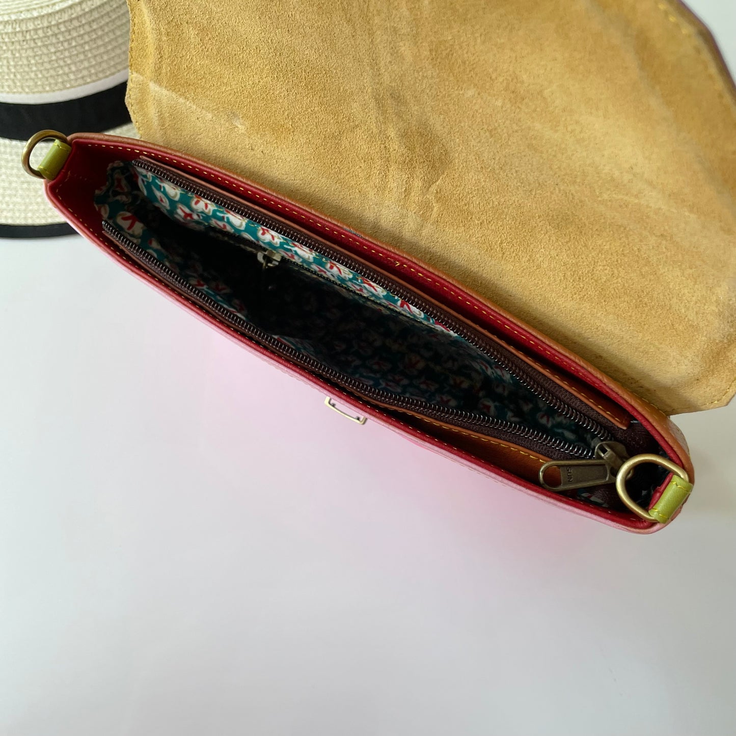 OUTLET Nephele Hattie