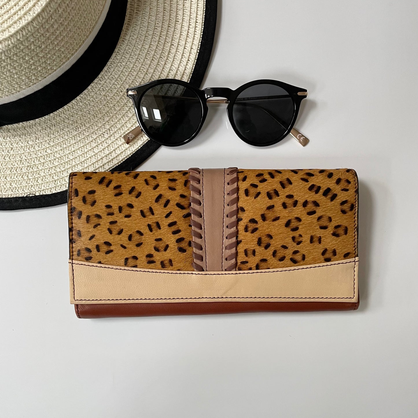 OUTLET Nephele Drew Purse