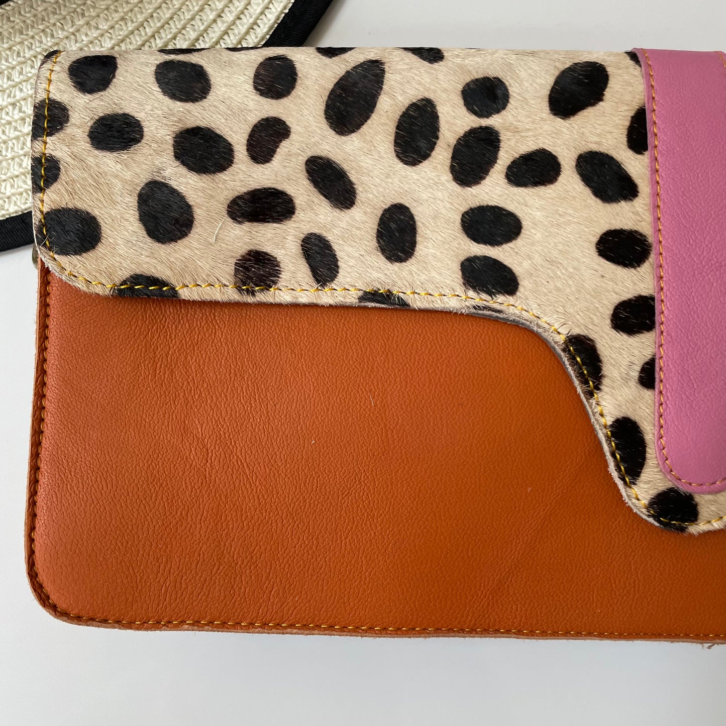 OUTLET Nephele Edna