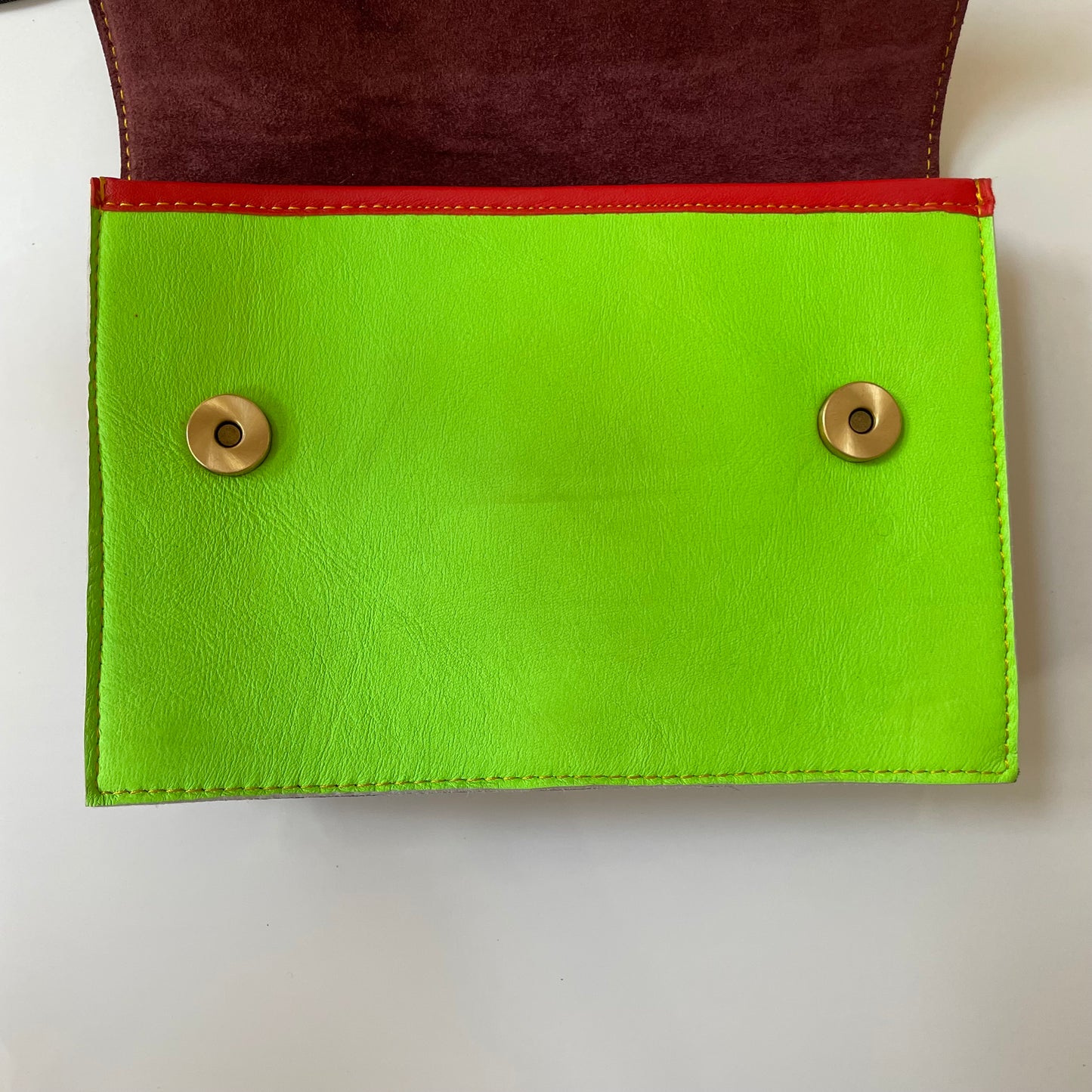 OUTLET Nephele Esme