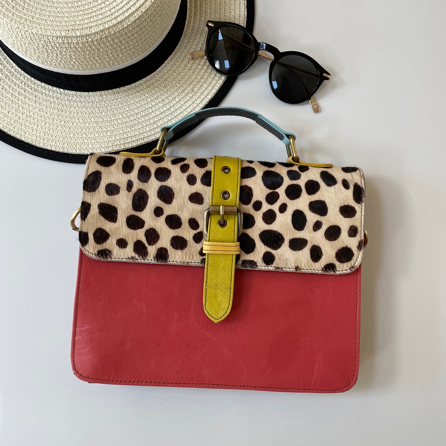 OUTLET Nephele Emily