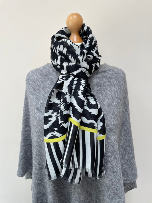 Winter Black Pattern Scarf