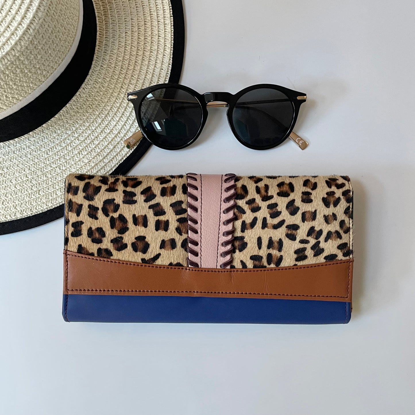 OUTLET Nephele Drew Purse