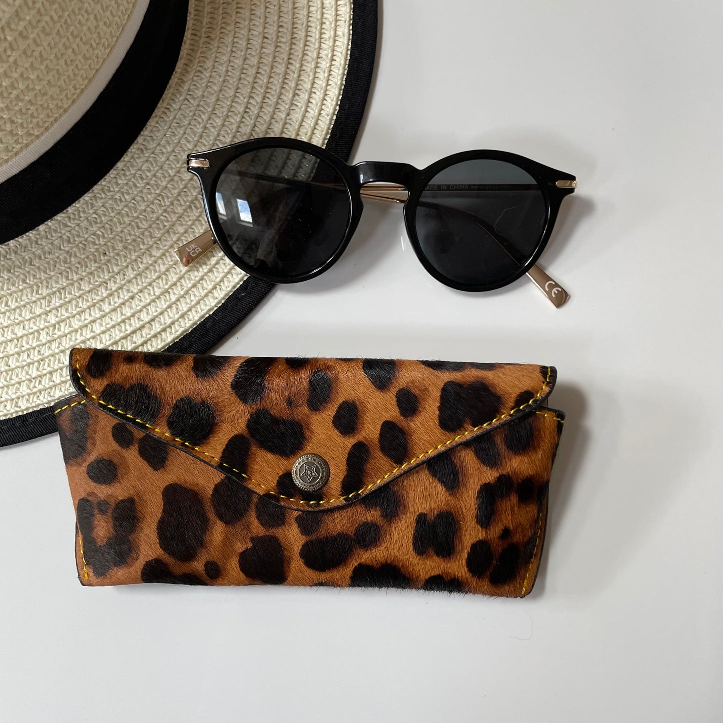 NEW Nephele Daphne Glasses Case