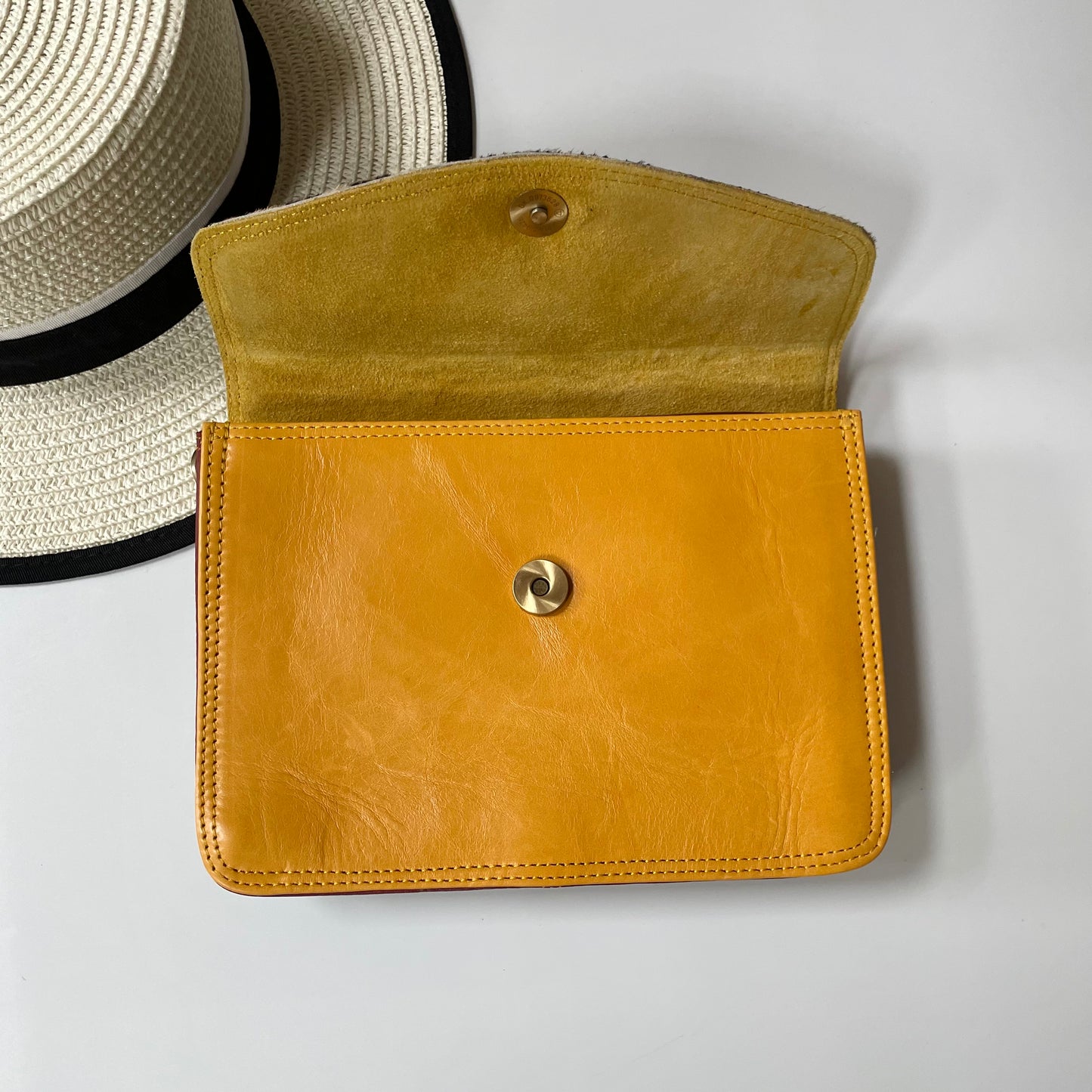 OUTLET Nephele Eadie