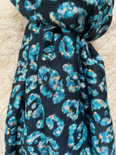 Load image into Gallery viewer, Navy Blue Leopard Scarf
