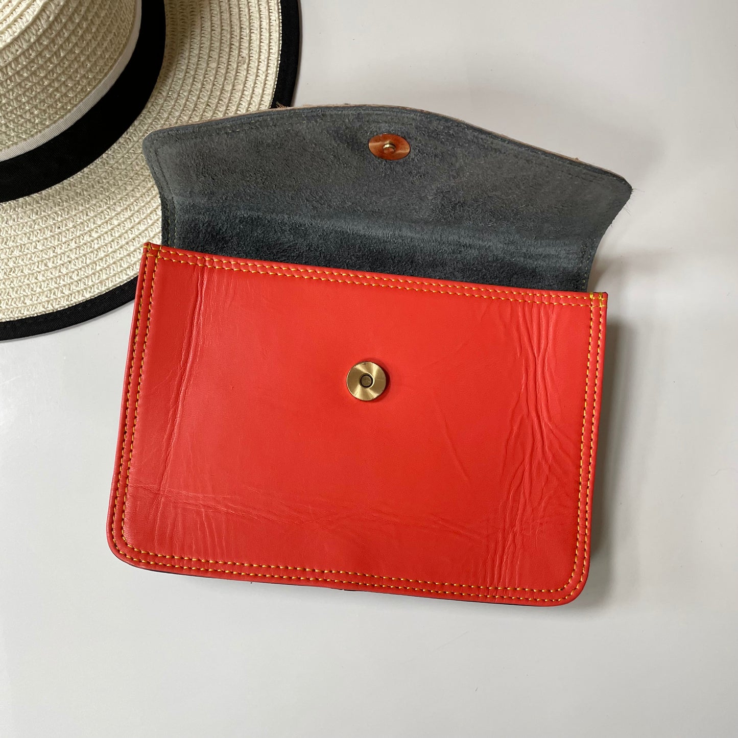 OUTLET Nephele Eadie