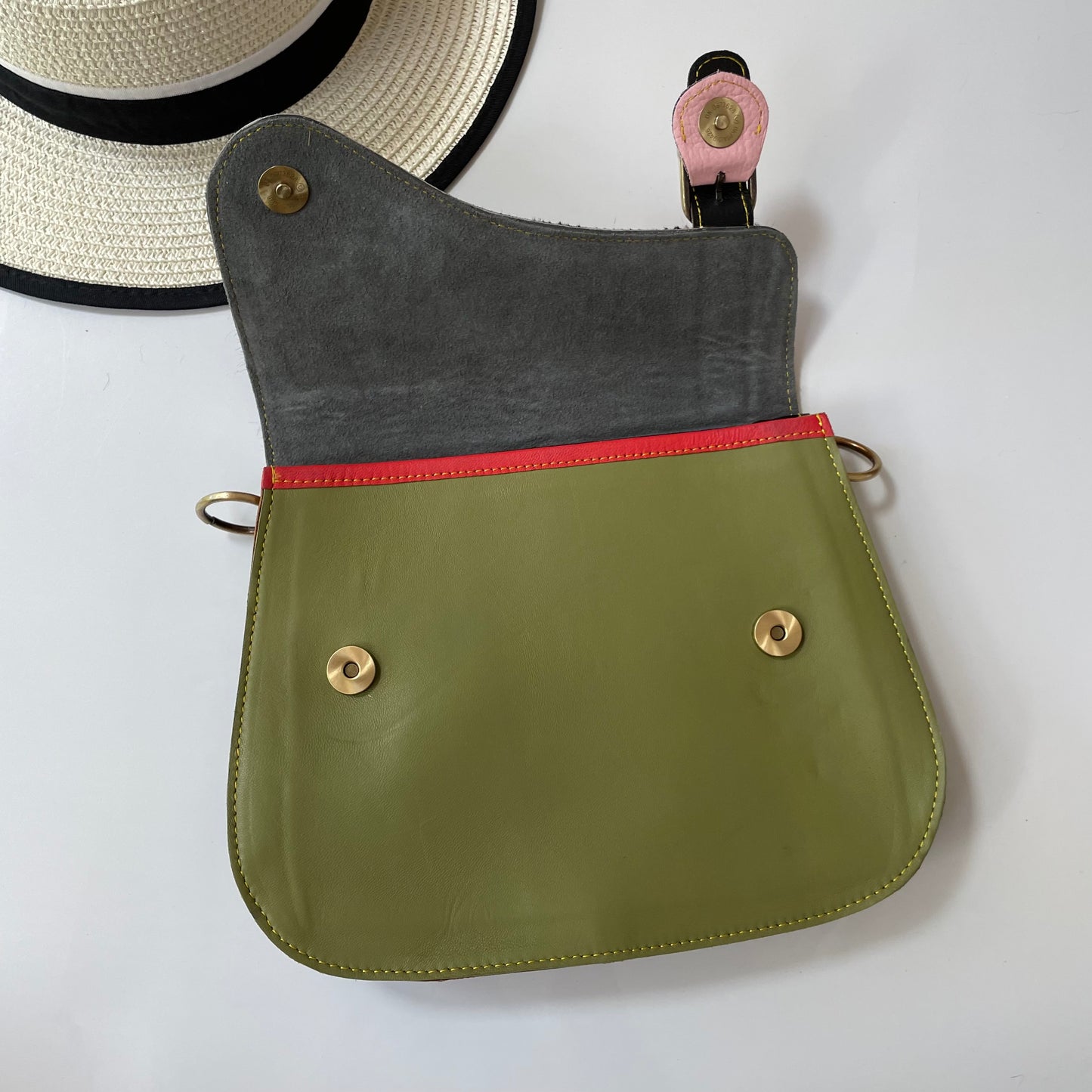 OUTLET Nephele Darcy