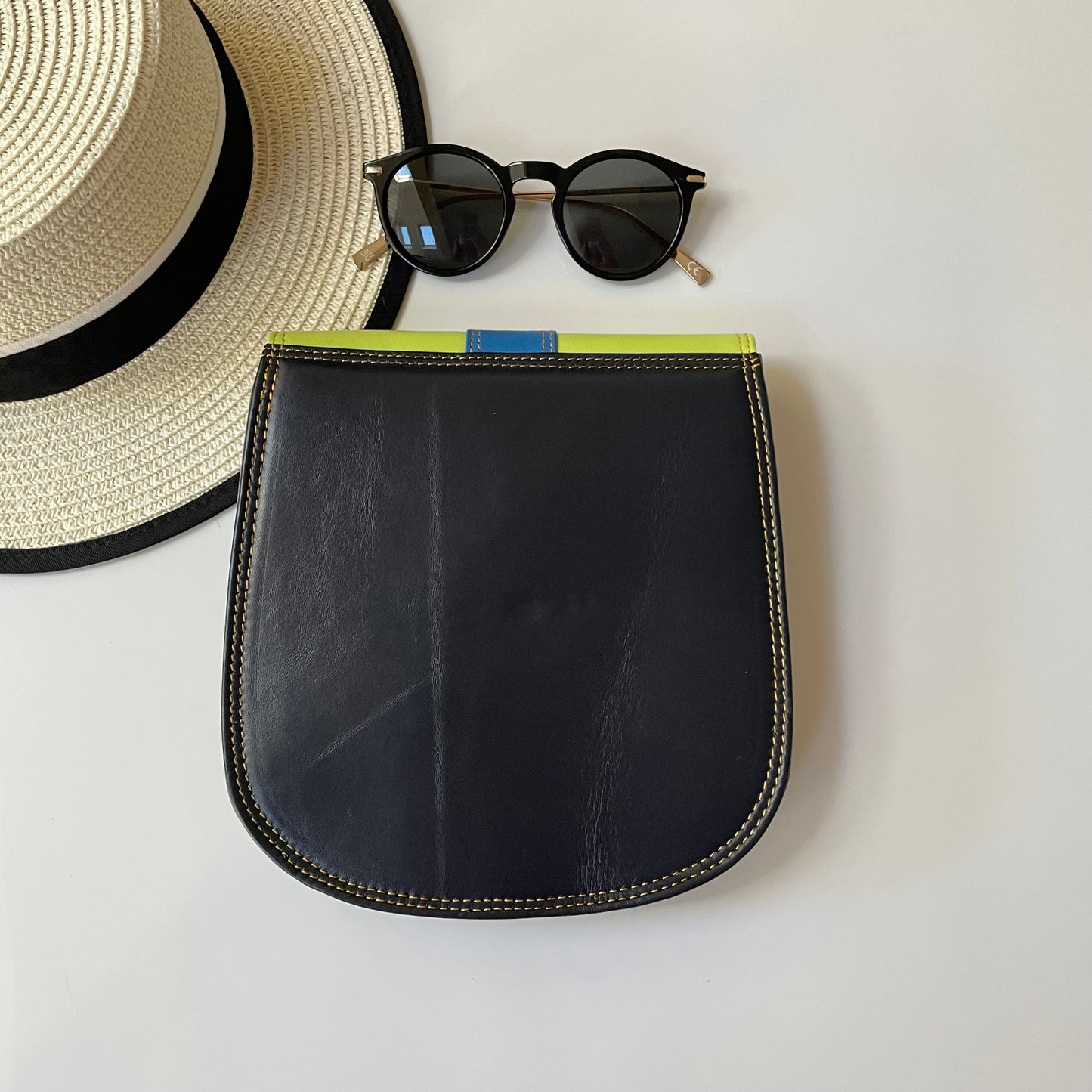 OUTLET Nephele Margot