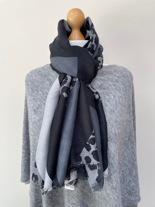 Winter Grey Colour Block Leopard Scarf