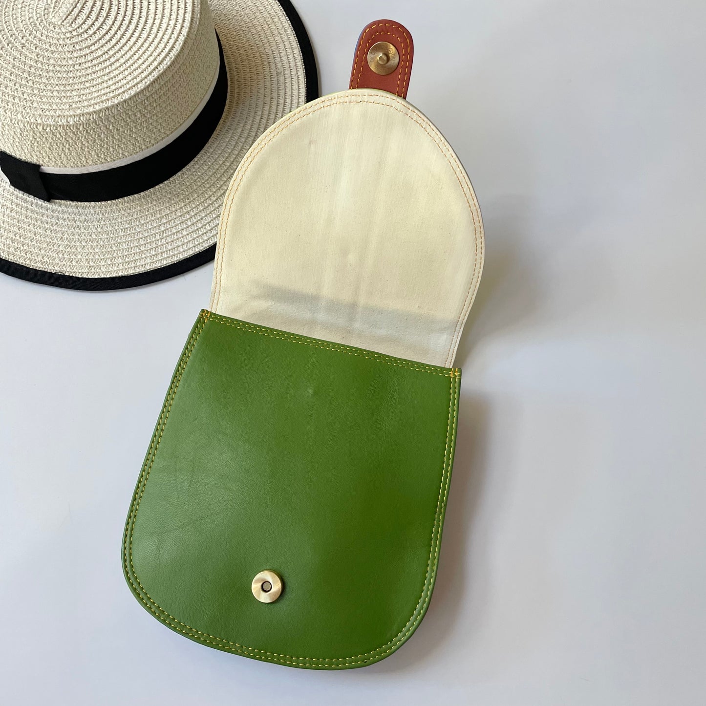 OUTLET Nephele Margot