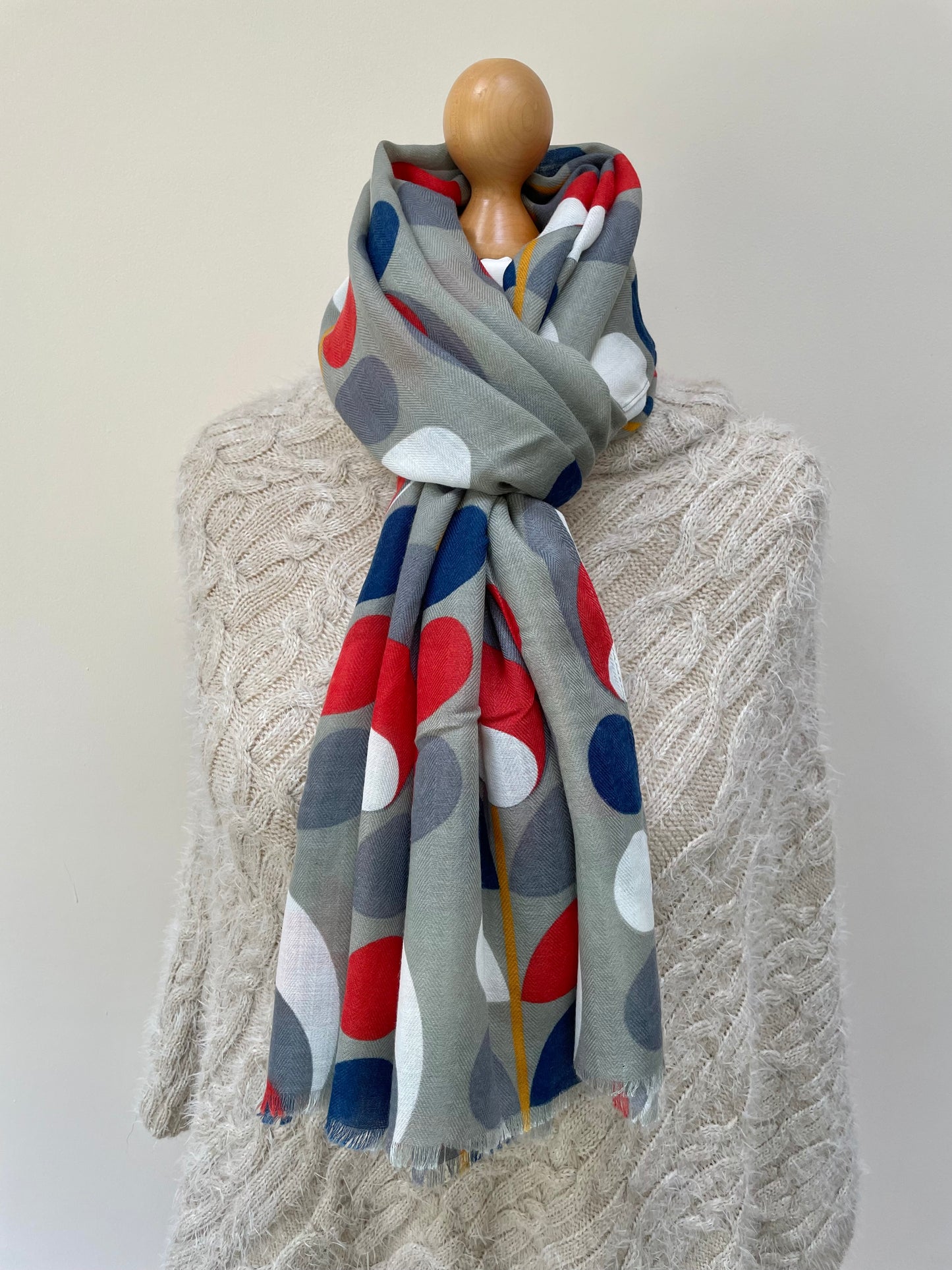 Spring Grey Retro Vines Scarf