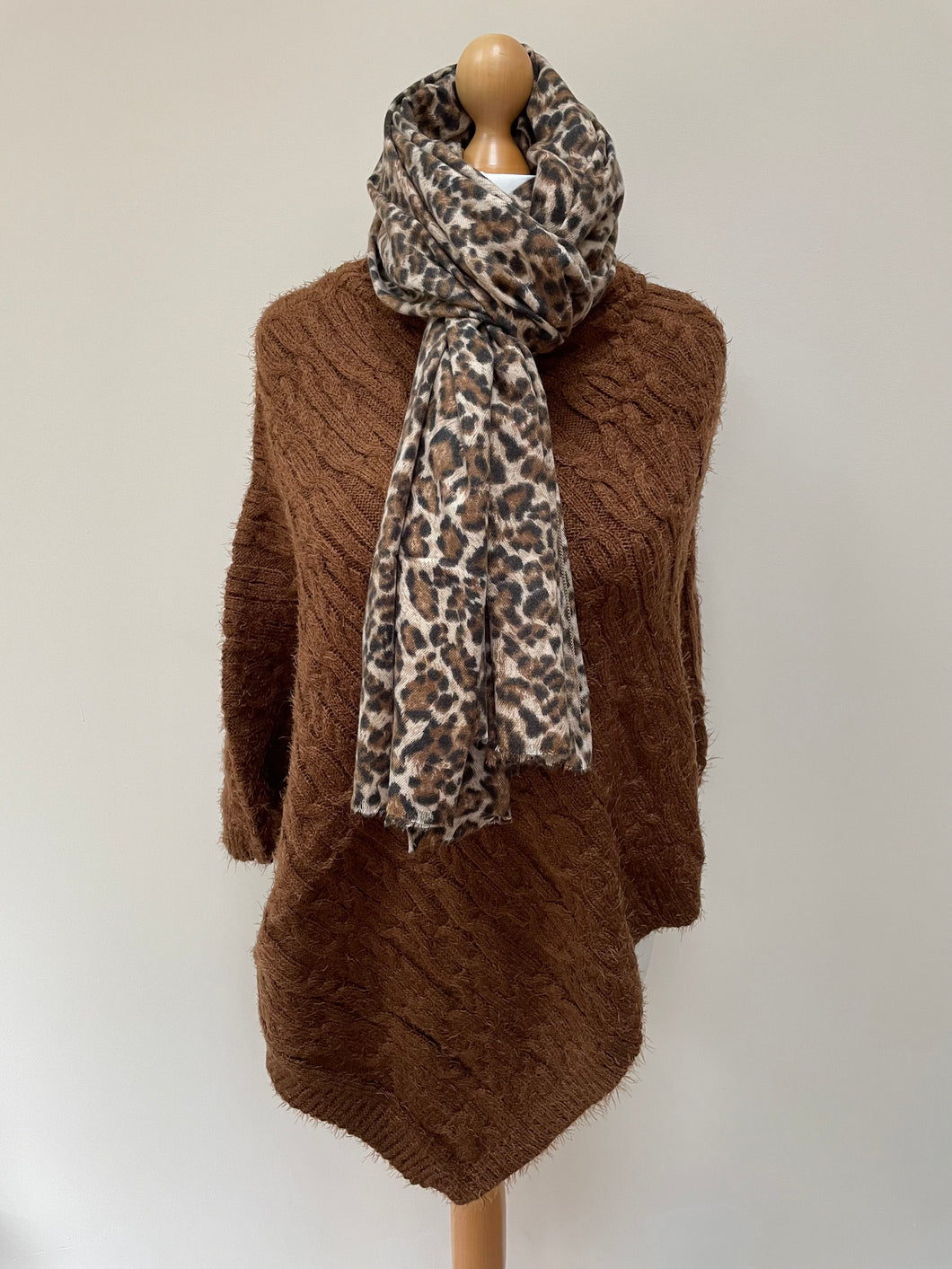 Spring and Autumn Brown Poncho and Scarf Set