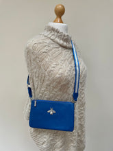 Load image into Gallery viewer, Royal Blue Bee Bag
