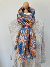 Load image into Gallery viewer, Spring Grey Watercolour Leaves Scarf and Gloves Set
