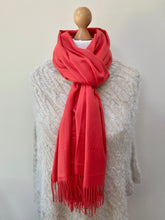 Load image into Gallery viewer, Spring and Autumn Coral Pashmina
