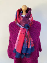 Load image into Gallery viewer, Summer and Winter Pink Poncho
